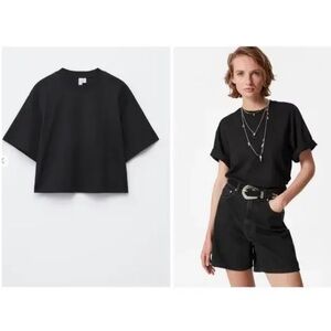 stockholm atelier & other stories black  Cropped T-Shirt Size M NWOT